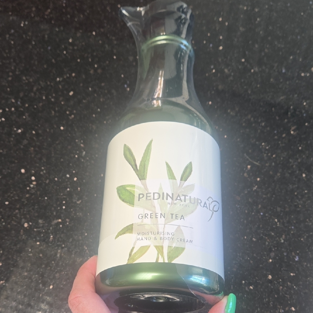 Pedinatura Green Tea Hand & Body Cream